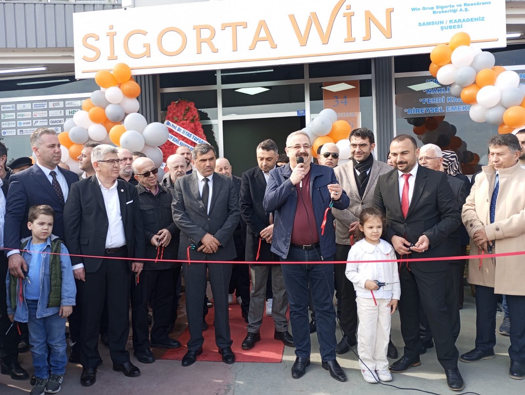Kaymakam SAĞLAM işyeri açılışına katıldı.